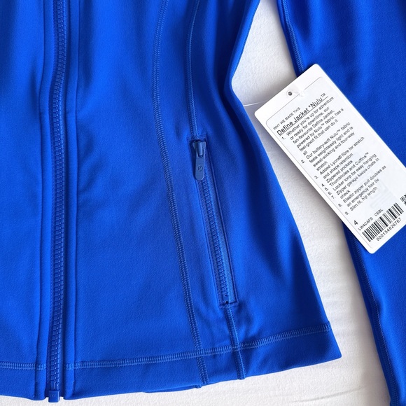 ❌ SOLD - NWT Lululemon Define Jacket *Nulu Cerulean Blue Size 4 - Picture 9 of 17